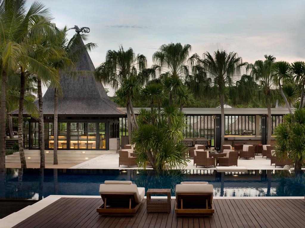 The Royal Santrian Villa Nusa Dua  Exteriör bild